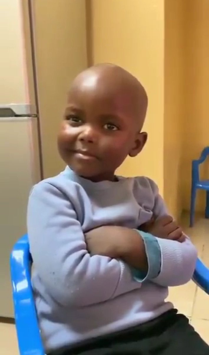 On one hand, you have an opposition that has abandoned its supporters for money 

On the other hand, you have  a president retiring in 2028 

On the right foot, you have a businessman who wants to be president

On the left, you are confused 

The life of a Zimbabwean

Politics 🤷🏾‍♂️