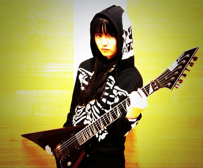 ThisD_BABYMETAL's tweet photo. 2013年5月17日,BABYMETALがZepp DiverCity Tokyoで単独ライブ「BABYMETAL DEATH MATCH 2013 -5月革命- BATTLE-2」を敢行。https://t.co/jPZtaF82Ni https://t.co/vqkBwK3dEY