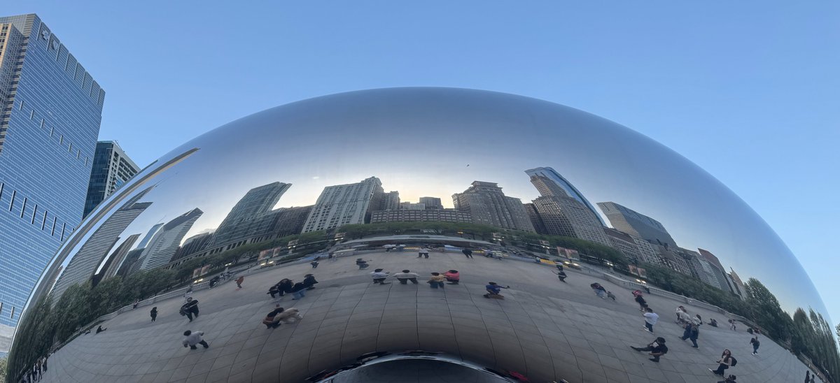 HaniSamarah's tweet photo. Presented two posters @AACR in Chicago this week:
🧬 Mapping Cell Death Pathways in HNSCC

💊 Dual MCT1/MCT4 Inhibition in MOC1 Cells

Grateful to the team and co-authors @Jefferson_OTO for the support. #AACR25 #CancerResearch #HNSCC https://t.co/VrVN9EOGru