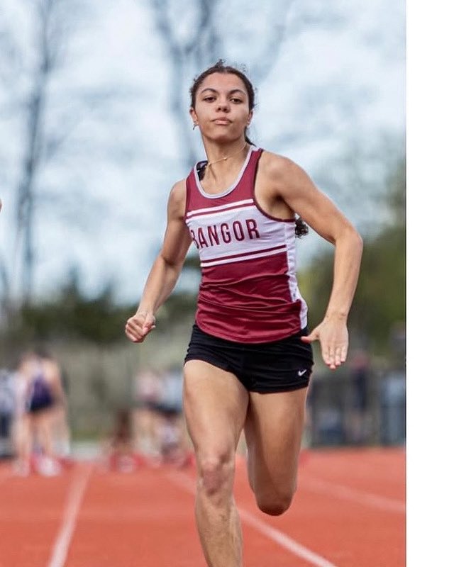 SlaterAthletics's tweet photo. New School Record 

Girls 200 Meters 
25.7 Hand Held Time
Kylie DallaPalu

#SlaterNation⚒️ https://t.co/S2tilDAT0M