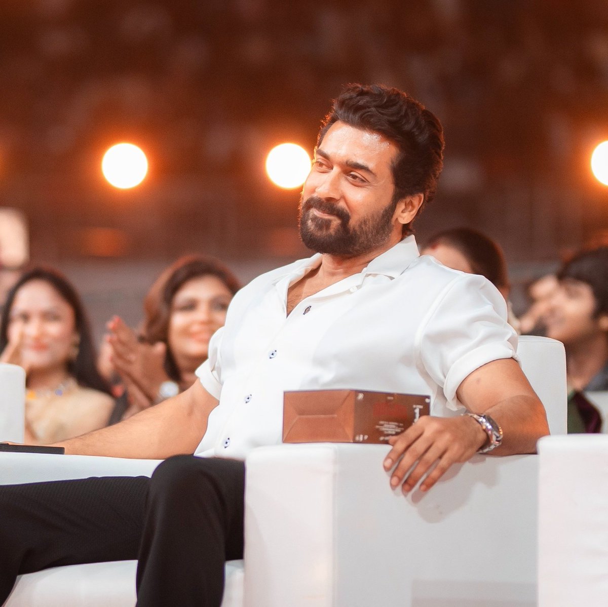 ViratSfc's tweet photo. Increase #RetroBooking ok fire 🔥 

#RetroFromMay1 #Retro https://t.co/JavNMzNHoG