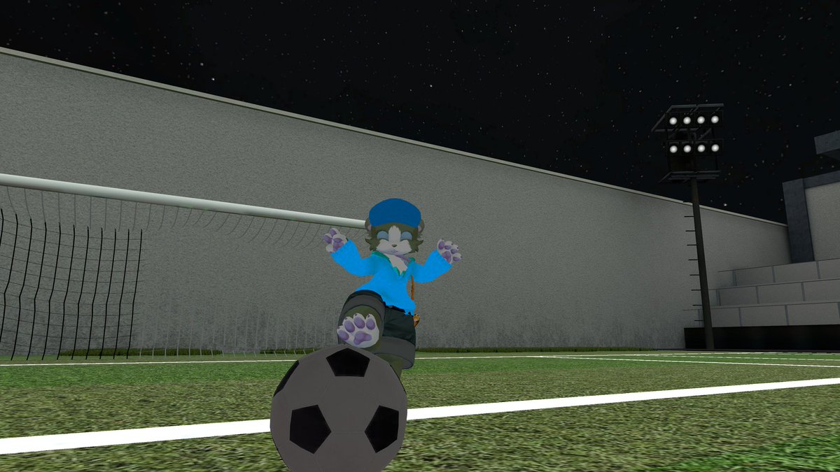 Obsidia21_VRC's tweet photo. フルトラになったわよ!
サッカーやったら、流石に足をぶつけてしまったww
#VRChat #VRC #Haritora https://t.co/zOEGAi4O2W