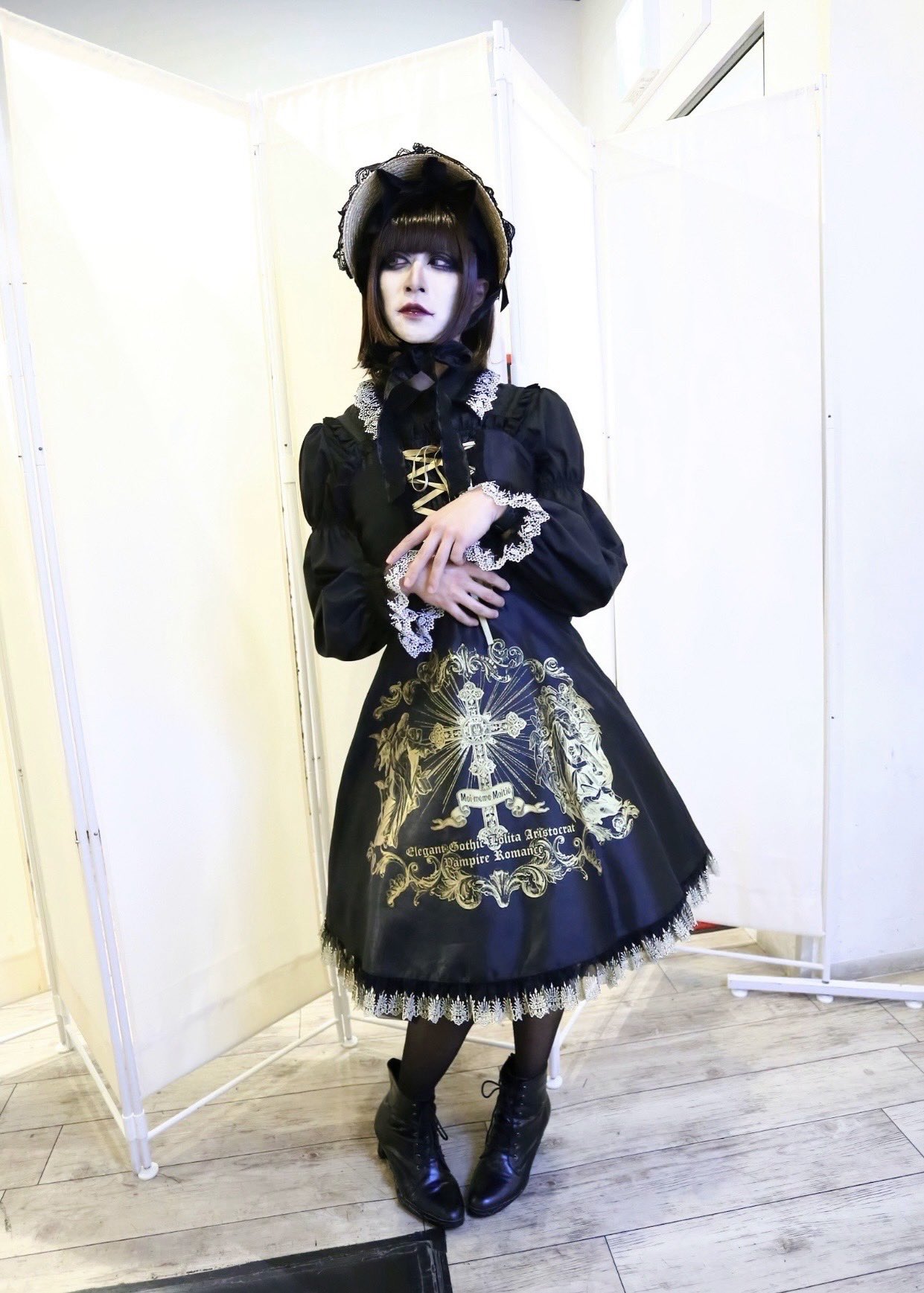 Moi meme moitie フリルアンブレラ モワメームモワティエ 傘 Moi-même-Moitié（モワ・メーム・モワティエ）燭台ロゴ