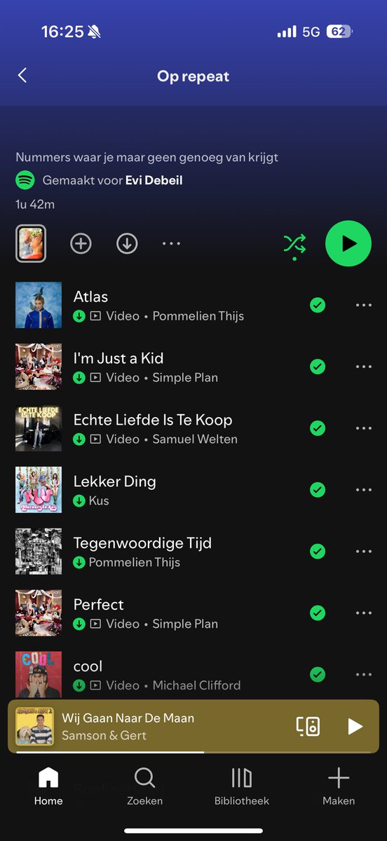 evidebeil's tweet photo. Can i see your top 6 on repeat https://t.co/O6fKXYtshm