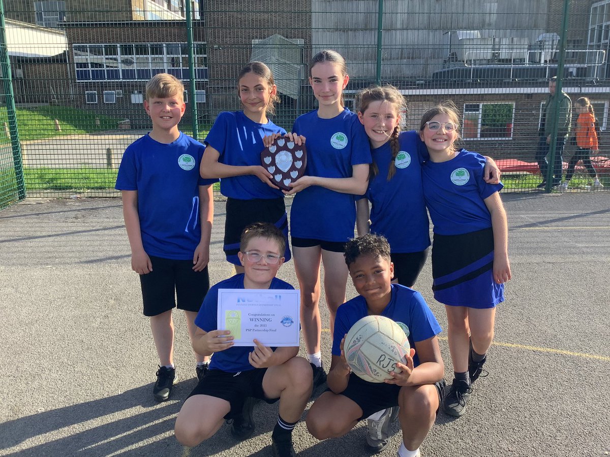 Reinwood Juniors (@reinwoodjuniors) on Twitter photo Huge congratulations to our Netball Team who won the <a href="/PennineSSP/">Pennine Partnership</a> final last night. They will now go on to the Kirklees final. Thank you to <a href="/ColneValleyHigh/">ColneValleyHigh</a> and <a href="/holmfirthhigh/">Holmfirth High</a> for the fantastic umpires.
#RJSPE Huge congratulations to our Netball Team who won the <a href="/PennineSSP/">Pennine Partnership</a> final last night. They will now go on to the Kirklees final. Thank you to <a href="/ColneValleyHigh/">ColneValleyHigh</a> and <a href="/holmfirthhigh/">Holmfirth High</a> for the fantastic umpires.
#RJSPE