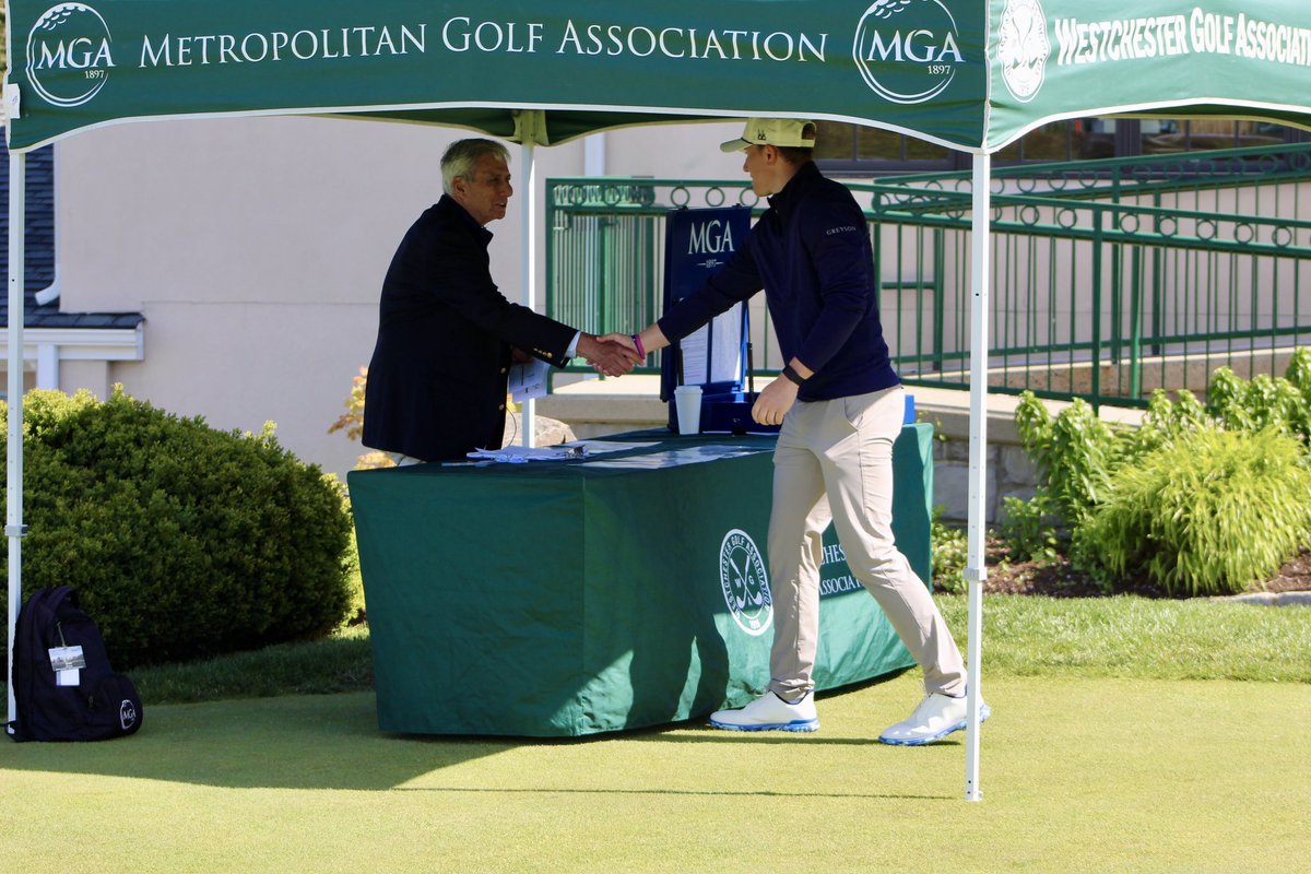 Play is underway on this beautiful morning at Rockland County Club for the first qualifier for the 103rd Westchester Open Championship. 

The top 29 players and ties will move on to The Tuxedo Club! 

Scoring: bit.ly/4iQ8oOd