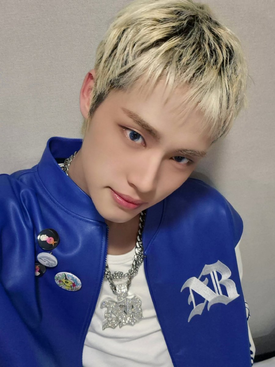 NewBeat_twt's tweet photo. [#전여여정] 

서울 페스타까지 뉴비트- 해버렸다아
오프닝이라 떨렸는데 응원해 줘서 잘했어요☺️
더더 큰 무대까지 뉴비트 멈추지 않으아아아💥 https://t.co/W36YnTbaGh