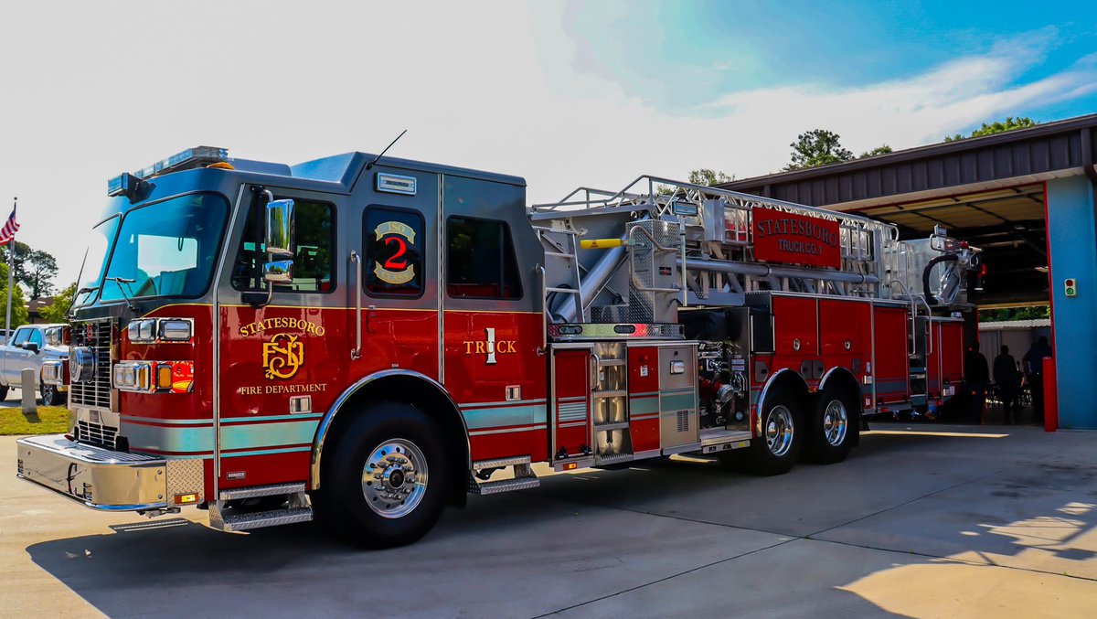 statesborofire's tweet photo. On Monday, April 28th, we proudly held the push-in ceremony for our brand-new 2024 Sutphen SPH 100-ft aerial platform. It was an incredible moment, made even more special by the many familiar faces who joined us. https://t.co/dCddsN2Y7s