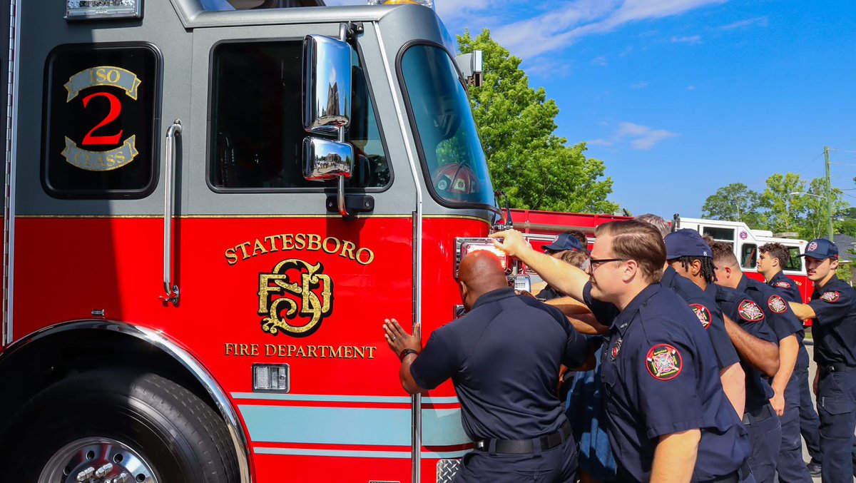 statesborofire's tweet photo. On Monday, April 28th, we proudly held the push-in ceremony for our brand-new 2024 Sutphen SPH 100-ft aerial platform. It was an incredible moment, made even more special by the many familiar faces who joined us. https://t.co/dCddsN2Y7s