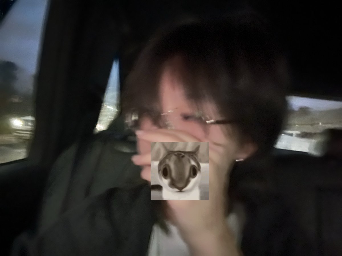 :3