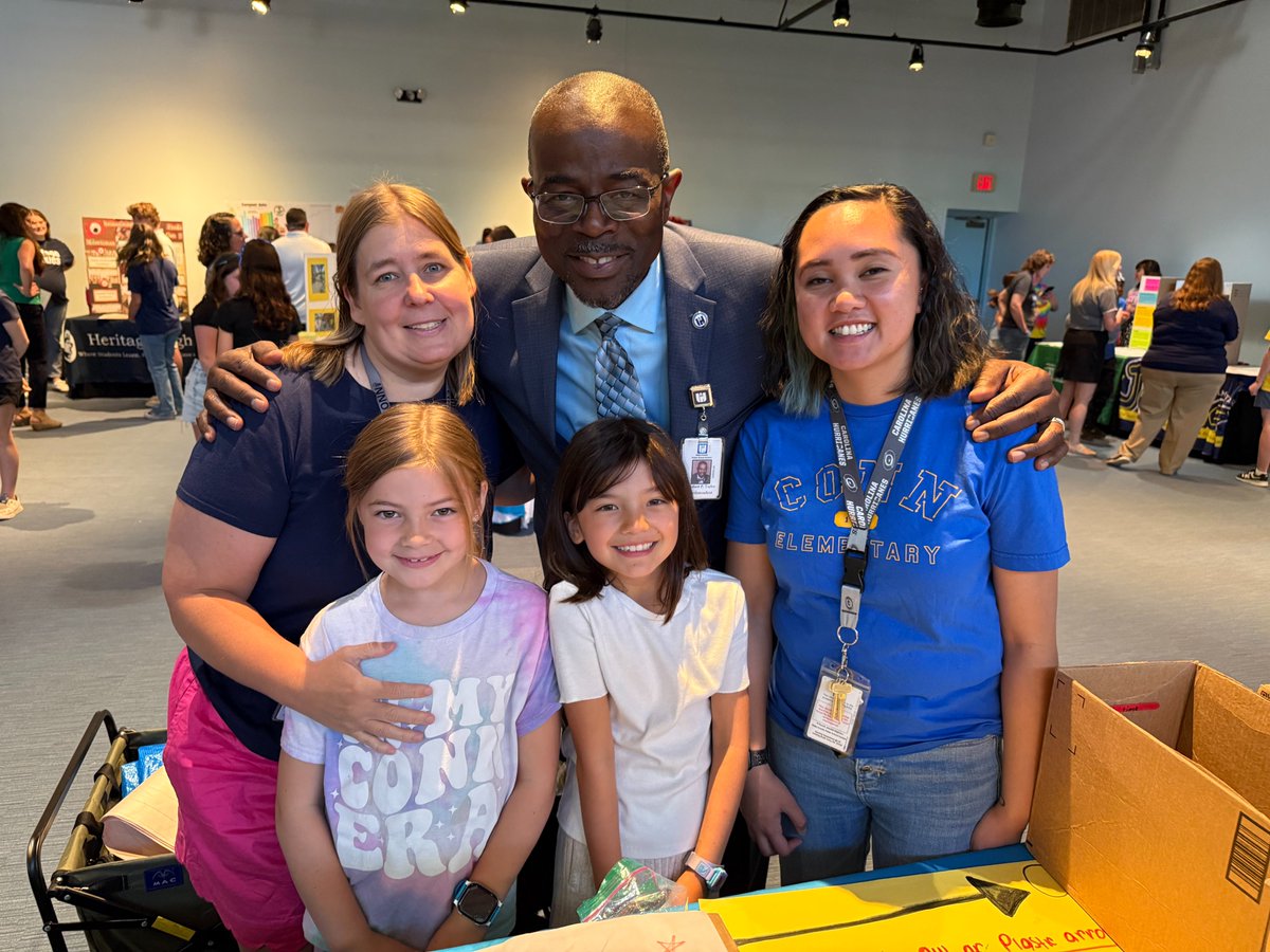 wakeedpa's tweet photo. 60+ @WCPSS teacher teams + students gathered at @MarblesRaleigh for our 10th #STEMposium to showcase #SummerSTEM projects inspired by real-world business immersion! Thanks to @Wolfspeed  (Presenting Sponsor) &amp; Caterpillar Foundation! 🙌
#STEM https://t.co/Cr8CPG8B9z