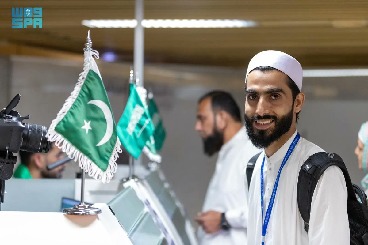 Spa_Eng's tweet photo. Makkah Route Initiative Launches First Flight from Karachi.
https://t.co/IVErAhvNNt
#SPAGOV https://t.co/LiDyBPNiws