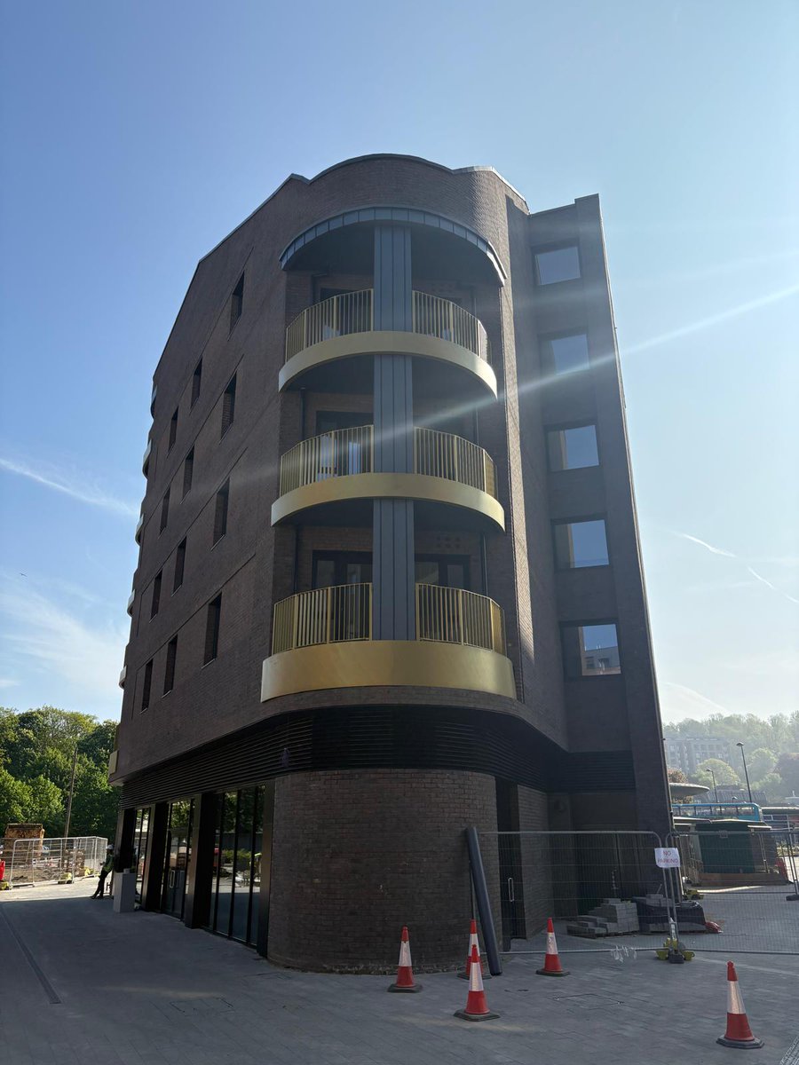 TeampolLimited's tweet photo. We're nearing completion on the Chatham Waterfront project! 
A heartfelt thank you to Medway Development Company and Keady Construction Limited for their exceptional dedication and collaboration throughout this project.

#insulation #claddingpanels #cladding #Teampol https://t.co/holXboT8QP