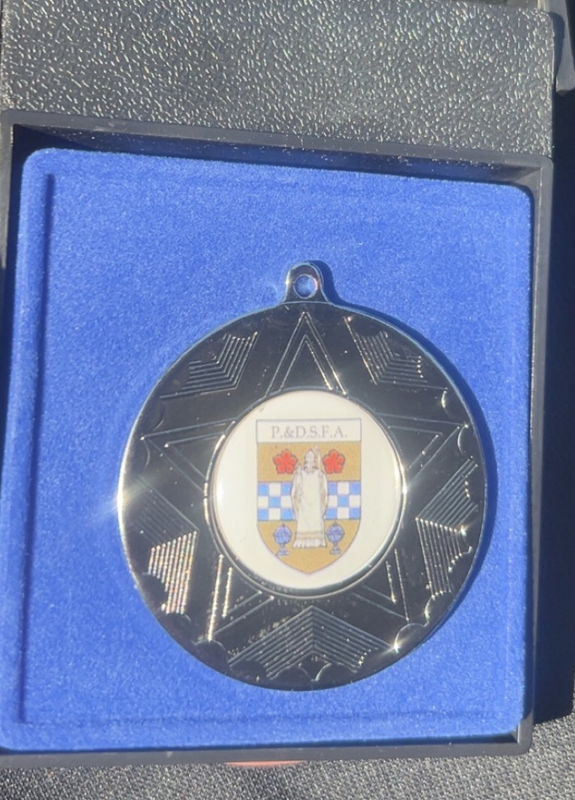 Smith_Michael4's tweet photo. Brilliant feeling to officiate my first final today at New Western Park in the @PandDschoolsfa U14s St Mirren Cup Final between Williamwood High School &amp; Notre Dame. 

Very grateful for the opportunity, congratulations to @ndhs1 on their 4-0 win, commiserations to @WilliamwoodHS. https://t.co/i6RvmHZhbk
