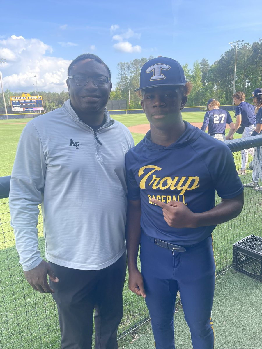 Garrison Edwards - c/o 2026 Dual Sport Athlete (@garry_el31) on Twitter photo Big thank you to <a href="/coachcdjackson/">Charlie Jackson</a> and <a href="/AF_Football/">Air Force Football</a> <a href="/AF_FBRecruiting/">Air Force Football Recruiting</a> for stopping by to meet with me yesterday. <a href="/tanner_glisson/">tanner glisson</a> <a href="/TroupRecruitz/">Troup Recruitz</a> <a href="/_CoachMac_/">Connor McNamee</a> <a href="/RecruitGeorgia/">Recruit Georgia</a> <a href="/BigfacesportsT/">BigFaceSports Recruiting Team</a> <a href="/BigFaceSportss/">BigFaceSports, (Recruiting & Scouting)</a> <a href="/GAVarsityRivals/">GaVarsity</a> Big thank you to <a href="/coachcdjackson/">Charlie Jackson</a> and <a href="/AF_Football/">Air Force Football</a> <a href="/AF_FBRecruiting/">Air Force Football Recruiting</a> for stopping by to meet with me yesterday. <a href="/tanner_glisson/">tanner glisson</a> <a href="/TroupRecruitz/">Troup Recruitz</a> <a href="/_CoachMac_/">Connor McNamee</a> <a href="/RecruitGeorgia/">Recruit Georgia</a> <a href="/BigfacesportsT/">BigFaceSports Recruiting Team</a> <a href="/BigFaceSportss/">BigFaceSports, (Recruiting & Scouting)</a> <a href="/GAVarsityRivals/">GaVarsity</a>