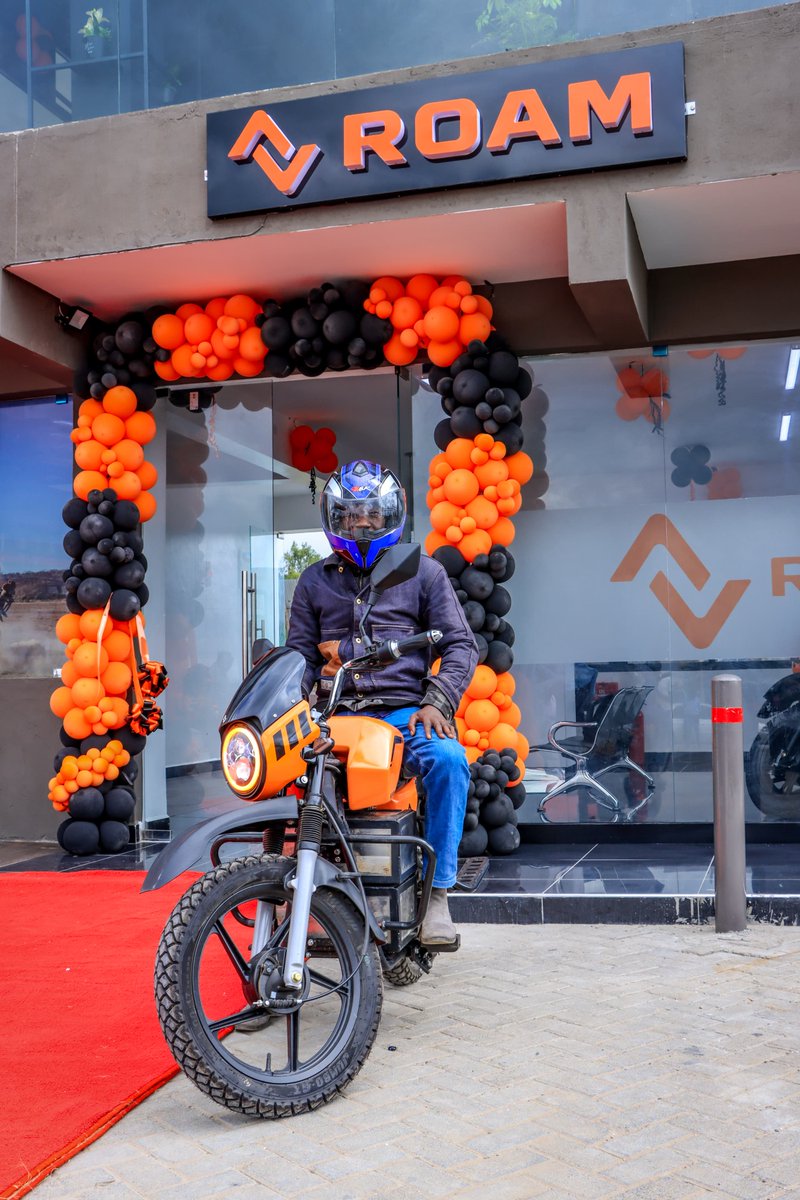 90.3 County FM tweet media