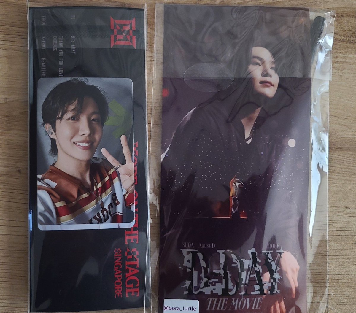 eunvelykim's tweet photo. 싱가포르 후기💜

상세히 설명해주신 @army_rara_ 님  @BeautifulSoulB7님
L.A부터 도움주셨던 @tiffani0007님 @7bts_army_unit 님 너무나 감사드려요 
싱가포르 짧지만 강렬했던만큼 보여주신 열정과마음이 아직도 강하게남아있어요 

@bora_turtle 주신 선물도 감사합니다
역시 아미가 최고야😘 https://t.co/EI3qERL8yP