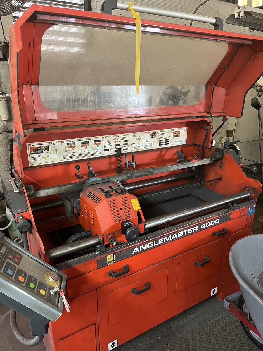 2014 Bernhardt Grinders for sale, good working condition. DM with offers