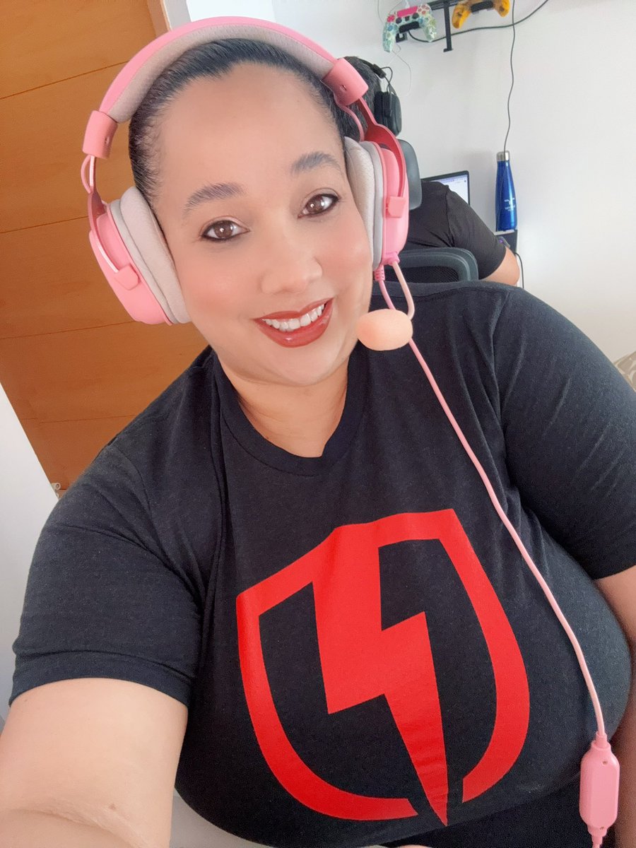SoyAuraBrito's tweet photo. Súper lista para el workshop de #VirtualCable + SpeechLogger dictado por @robmarn en el @ZkAv_Club 🥳
¡Los esperamos! https://t.co/BbZiUim2c5