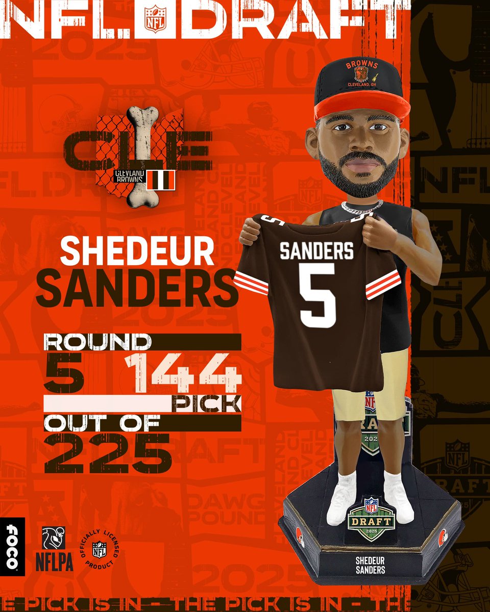 🚨BOBBLEHEAD ALERT!🚨 

Now available with “PERFECT TIMING” introducing the <a href="/ShedeurSanders/">Shedeur Sanders</a> bobble by <a href="/FOCOusa/">FOCO</a>! These are a limited run of 225 units, &amp; once they’re gone, they’re gone! 

Get yours here:
foco.vegb.net/c/1804843/1459…