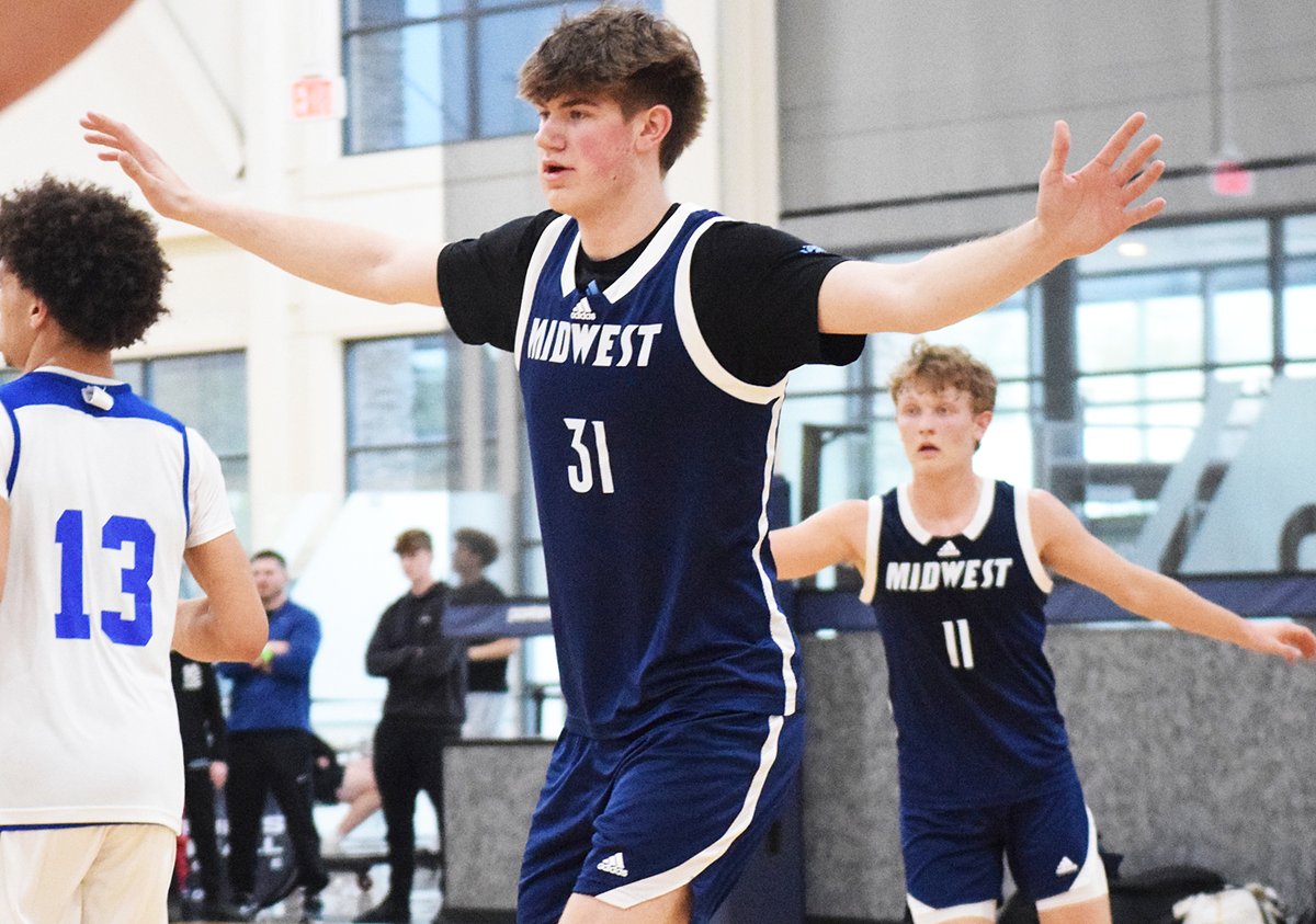 Steve Helwagen (@stevehelwagen) on Twitter photo Our interview with Upper Arlington 2026 forward and Ohio State verbal <a href="/alexx_smith26/">alex smith</a> as he prepares to play in national travel events this spring
247sports.com/college/ohio-s… Our interview with Upper Arlington 2026 forward and Ohio State verbal <a href="/alexx_smith26/">alex smith</a> as he prepares to play in national travel events this spring
247sports.com/college/ohio-s…
