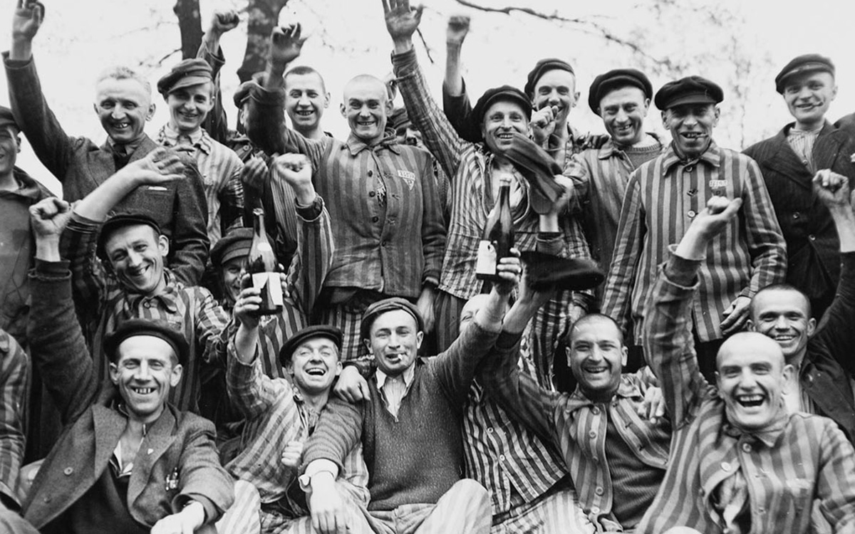 alex kershaw (@kershaw_alex) on Twitter photo "Why We Fought." The headline in 45th Inf. Div.'s newspaper today after liberation of Dachau. <a href="/WWIIMemorial/">WWII Memorial Friends</a> "Why We Fought." The headline in 45th Inf. Div.'s newspaper today after liberation of Dachau. <a href="/WWIIMemorial/">WWII Memorial Friends</a>