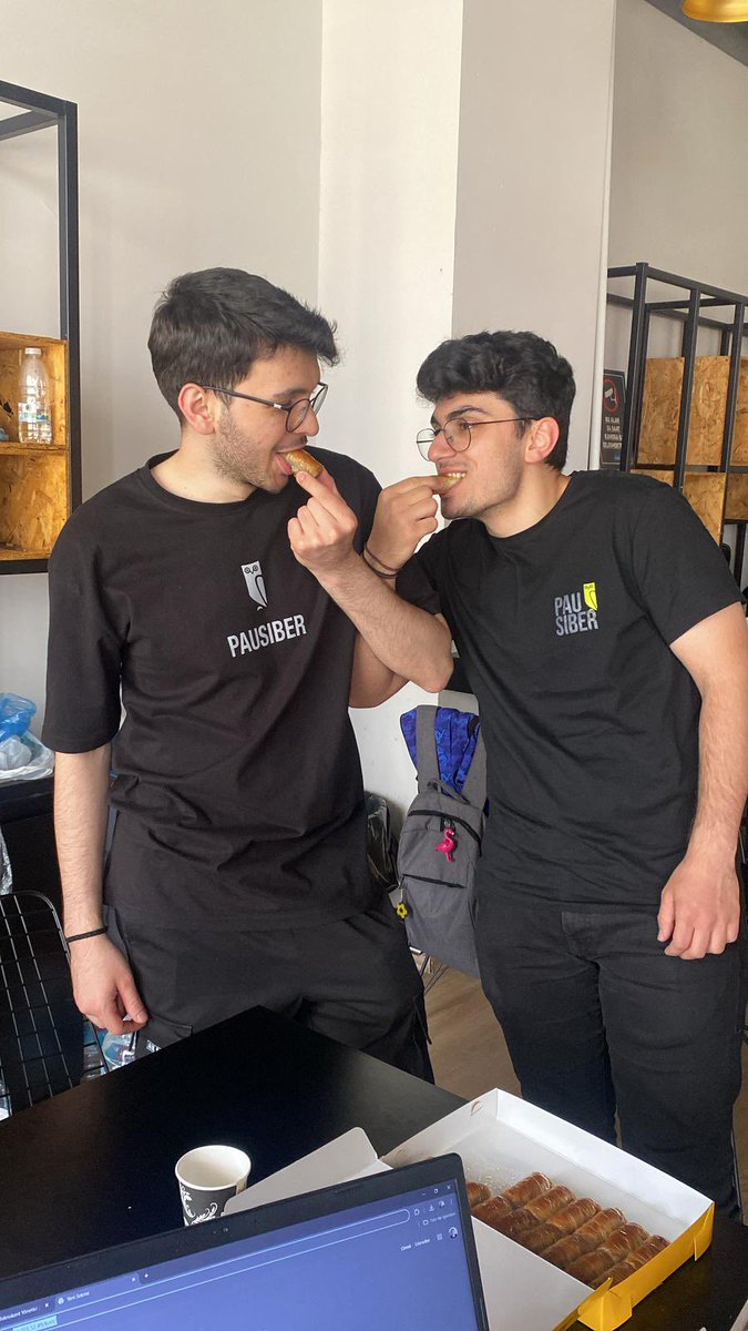 🚀Hackathon Etkinliğimizi Tamamladık!🚀

Kulüp olarak 3. sünü düzenlediğimiz hackathon etkinliğimiz başarıyla sona erdi! 🏁
Bu süreçte yeteneklerini sergileyen tüm katılımcılara teşekkür ederiz, herkesin emeğine sağlık! ✨
Gelecek hackathonlarda görüşmek üzere! 🦉💛