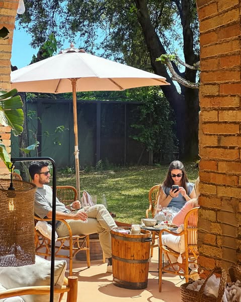 Enjoy your free time in a charming environment … Wine Garden OR
#penedesturisme #ajuntamentcastelletilagornal #winebar #penedeswineregion #oriolrossellmoments