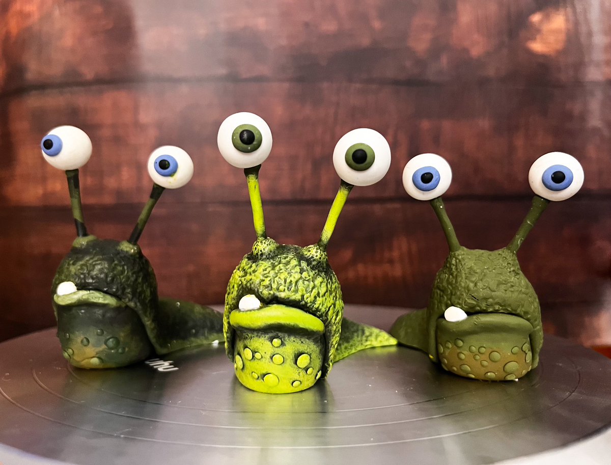 Mr_barghest_'s tweet photo. Slimey guys in progress.  Now to sculpt their shells. 🐌🐚 https://t.co/7PILt4G9uj