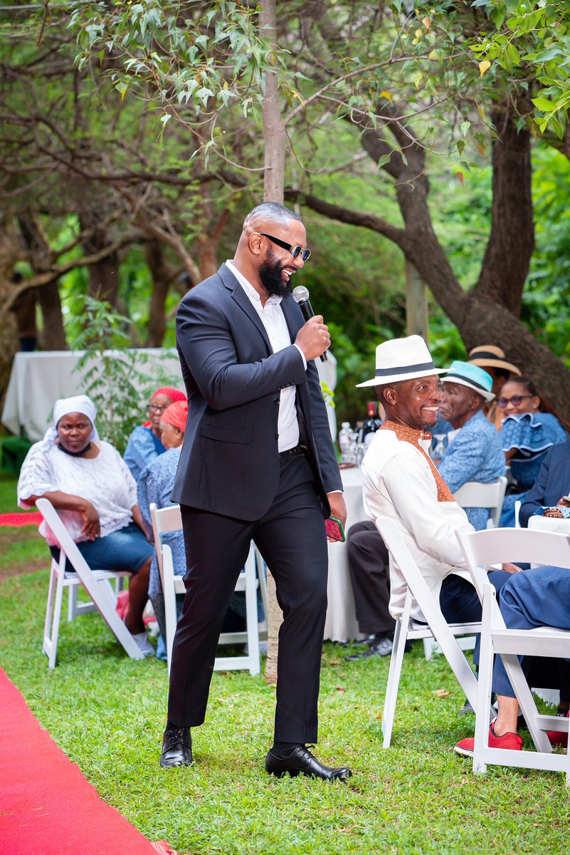 I've always had a knack for MC’ing, but let’s be real—I’ve let my talents take a backseat for too long. This year, I’m turning up the volume on my passion! If you need a sharp male corporate MC to make your event unforgettable, look no further—I'm your guy! Let’s make some magic!