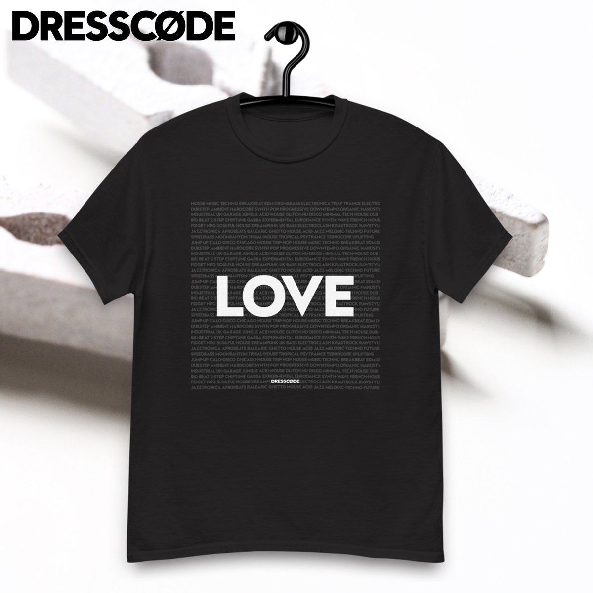 DRESSCODETW's tweet photo. ❤️ LOVE — stripped-back, loud and raw.

This drop isn’t about sweet nothings; it’s about showing up bold.

Built for dancefloor romantics, heartbreak heroes, and the ones who feel everything deeply.

🛒 Wear your heart out: https://t.co/p8sqvtozax https://t.co/ehSTYLxDoJ