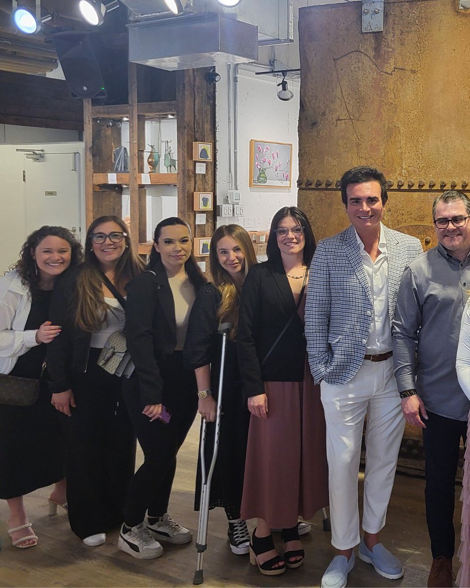 This past Sunday, we had the pleasure of learning from the incredible @philipwolffhair as he introduced us to @calecimprofessional 💡✨ Huge thanks to @liquidluxuries and @tbbs1937 for hosting this game-changing experience 💥 #HairHealth #InTheSalon 💆‍♀️🧬