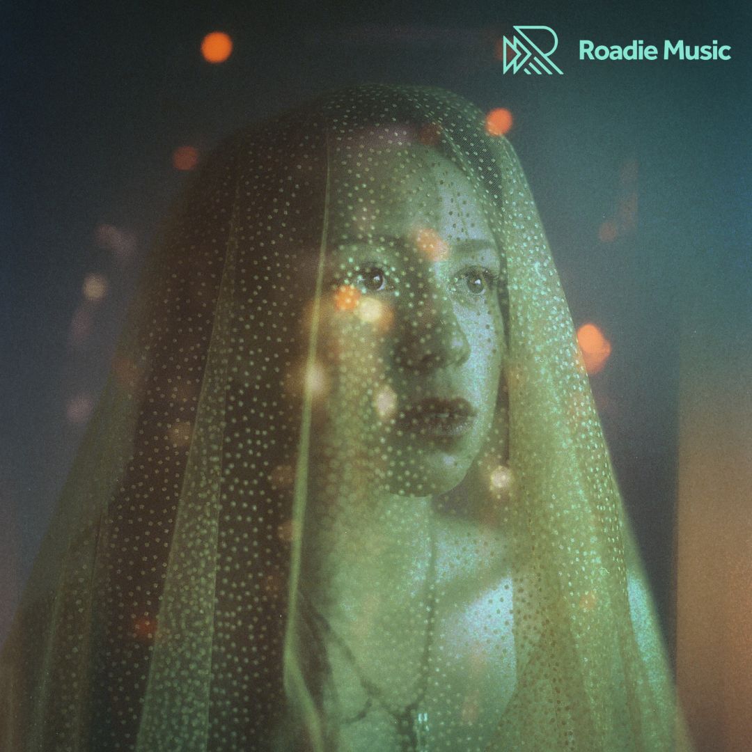 SONG REVIEW: "With Joyride, Ché Aimee Dorval presents a mix of trip hop and breezy art-pop." - <a href="/roadiemusicmag/">Roadie Music</a> reviews <a href="/CheAimee/">Ché Aimee Dorval</a>'s new single! Read the full review here: fritzme.info/XaJPDo