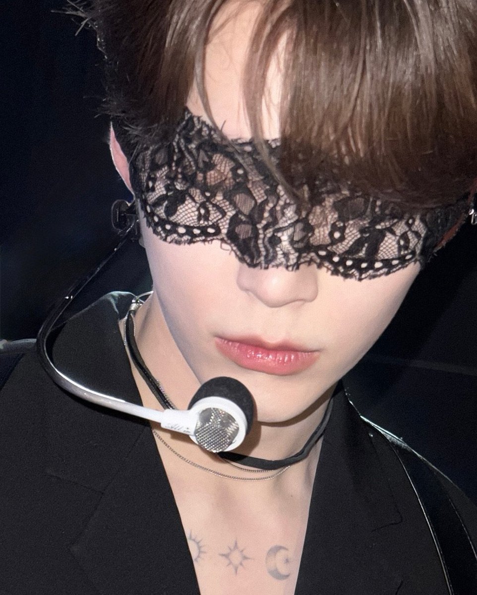 chainyks โผ โง โช๏ธ saw taemin!! (@chainyks) on Twitter photo bad girl and bad boy๐ค
#ZRSD #Ze_RoseSelcaDay #SUNGHANBIN #์ฑํ๋น #ZB1 #ZEROBASEONE #์ ๋ก๋ฒ ์ด์ค์ <a href="/ZB1_official/">ZEROBASEONE</a> bad girl and bad boy๐ค
#ZRSD #Ze_RoseSelcaDay #SUNGHANBIN #์ฑํ๋น #ZB1 #ZEROBASEONE #์ ๋ก๋ฒ ์ด์ค์ <a href="/ZB1_official/">ZEROBASEONE</a>