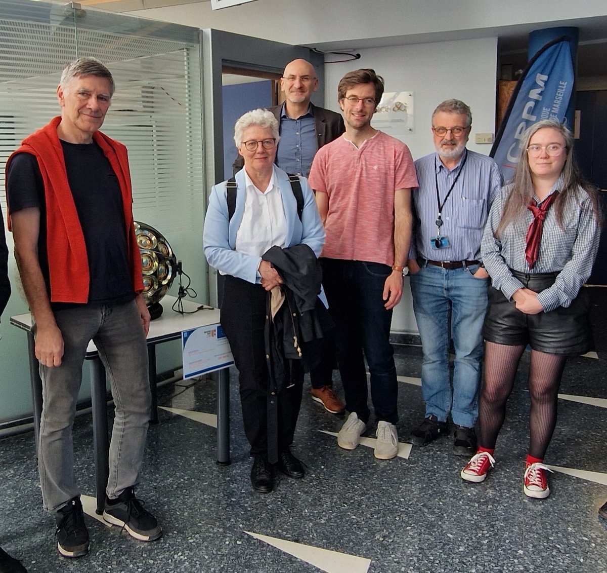 CPPM (@cppmluminy) on Twitter photo Anne L'Huillier, Professeure à l'Université de Lund en Suède, Prix Nobel de Physique, en visite au CPPM, en présence de <a href="/DiaconuCPPM/">Cristinel Diaconu</a> et de l'équipe Neutrinos <a href="/km3net/">KM3NeT Neutrino</a> <a href="/CNRS_IN2P3/">CNRS Nucléaire & Particules</a> <a href="/CNRS_dr12/">CNRS Provence et Corse</a> avec une délégation d'Aix-Marseille Université Anne L'Huillier, Professeure à l'Université de Lund en Suède, Prix Nobel de Physique, en visite au CPPM, en présence de <a href="/DiaconuCPPM/">Cristinel Diaconu</a> et de l'équipe Neutrinos <a href="/km3net/">KM3NeT Neutrino</a> <a href="/CNRS_IN2P3/">CNRS Nucléaire & Particules</a> <a href="/CNRS_dr12/">CNRS Provence et Corse</a> avec une délégation d'Aix-Marseille Université