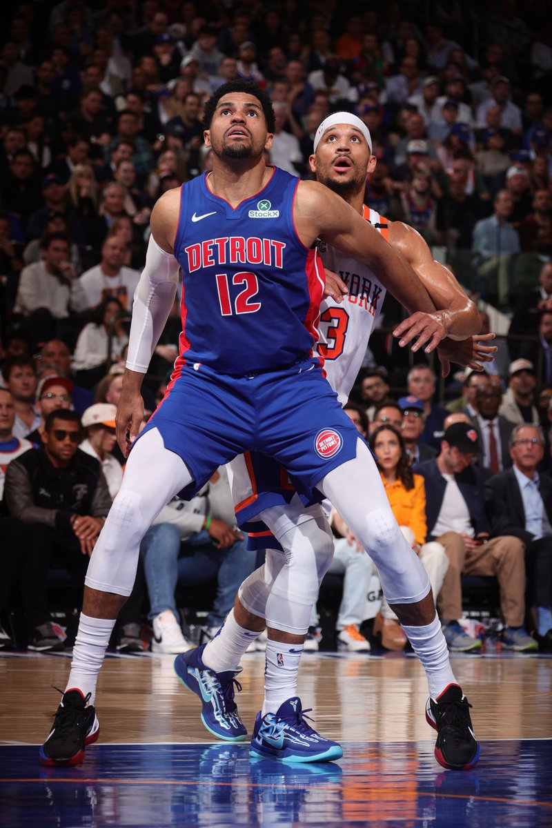 Pistons_PR's tweet image. In Detroit's Game 5 victory last night, Tobias Harris became the first player in Pistons franchise history with 17 PTS, 8 REB, 2 AST, 2 STL and 4 BLK in a playoff game and Ausar Thompson became the first with 22 PTS and 7 REB on 80.0% (8-10) shooting from the field.