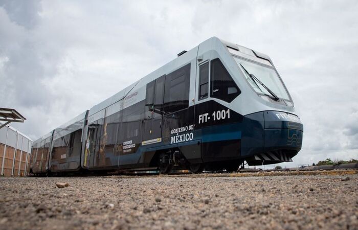 Pasajero7's tweet image. 🛤️ Con 449 votos a favor, la @Mx_Diputados  aprobó la creación de la Agencia de Trenes y Transporte Público Integrado #ATTRAPI, impulsada por Claudia Sheinbaum 🚆. El objetivo es reactivar el servicio ferroviario.

Leer Nota: acortar.link/Zg2TiB