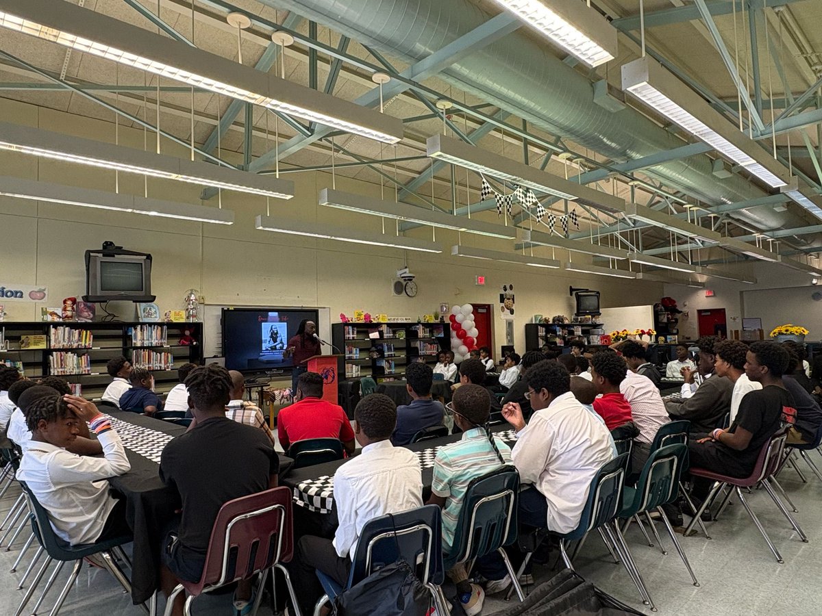 Jay Caddle tweet media