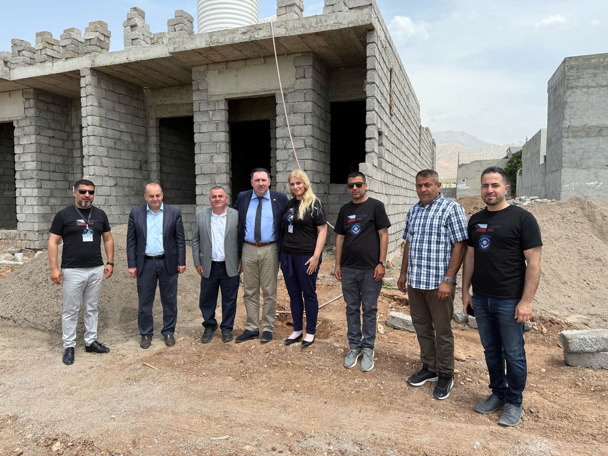 CZinErbil's tweet photo. Today, @CzechErbil delivers another #SmallScaleProject in #KRI. In partnership with #ShingalaAzad, we have provided sustainable drinking water sources in the #Darkar district. We greatly appreciate the sustained support for #IDPs in #KRI. π¨πΏπ
@czechaidπ€#KRI #DevelopmentAid https://t.co/FhayKuryB0