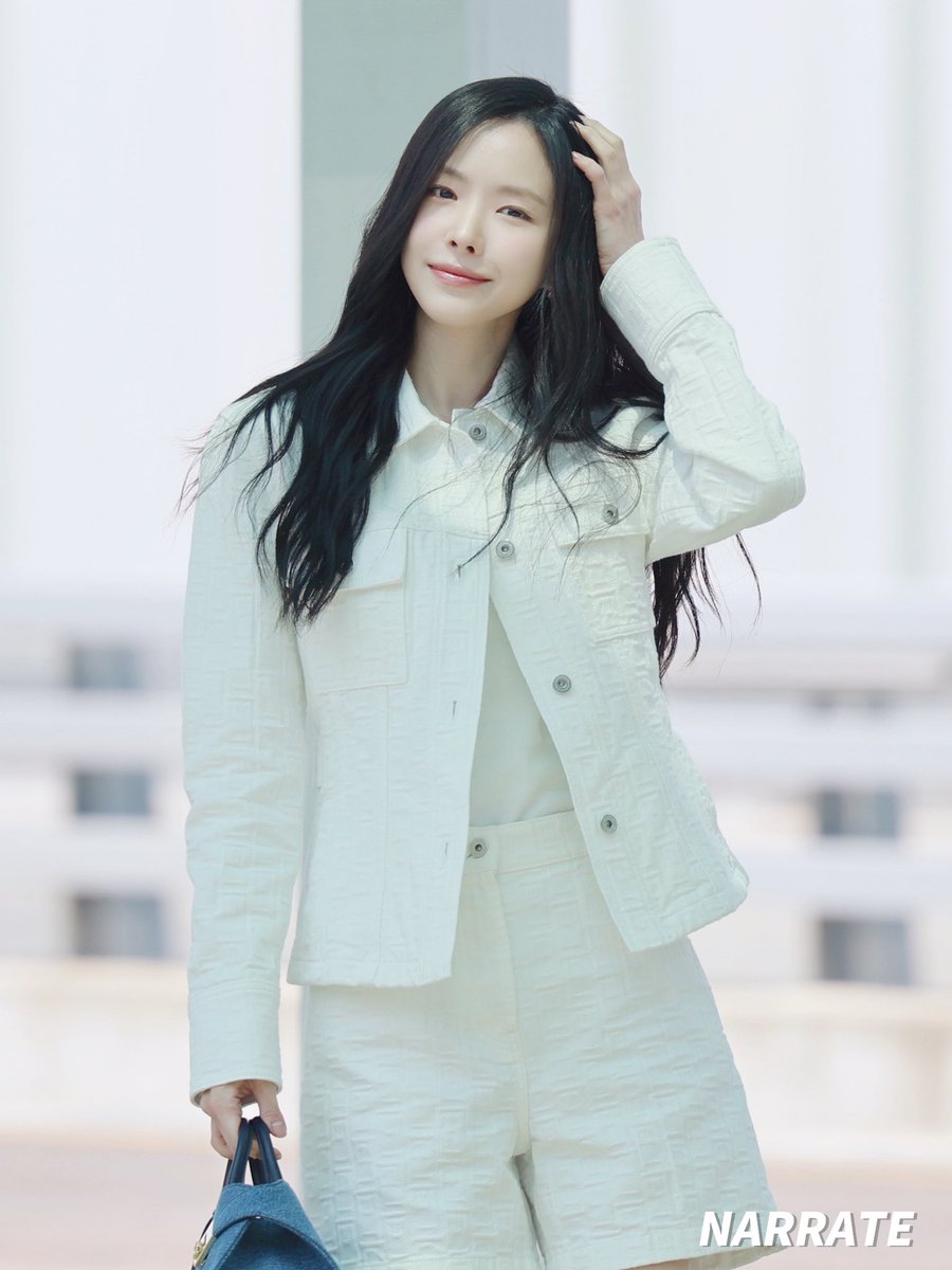 250428 화보 촬영 인공출국

<a href="/1994marcellasne/">나은</a> 

#나은 #손나은 #naeun