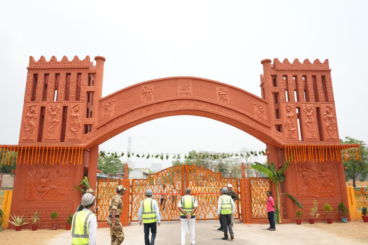 On #AkshayTritiya, DVC marked a major milestone with the Bhumipuja &amp; Foundation Stone Laying Ceremony of RTPS Phase II (2x660 MW) BOP package.

Inauguration of the main gate of Ambedkar Bhawan also took place. A day of energy, progress &amp; purpose!

#DVCIndia #RTPSPhase2 #Powering
