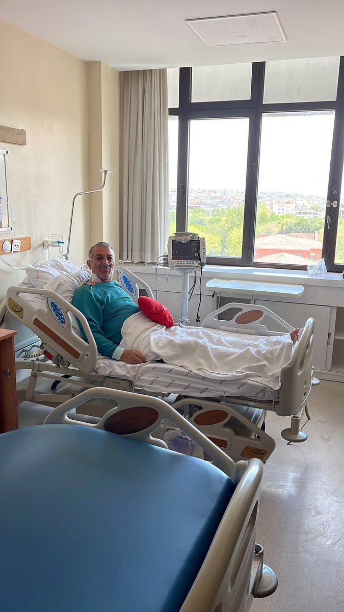 Eniştem Şahnan Öztürkcan Vefat etmiştir defin işleri için 1 mayıs öğlen namazında Esenyurt köyiçi cami,den kalkacak.