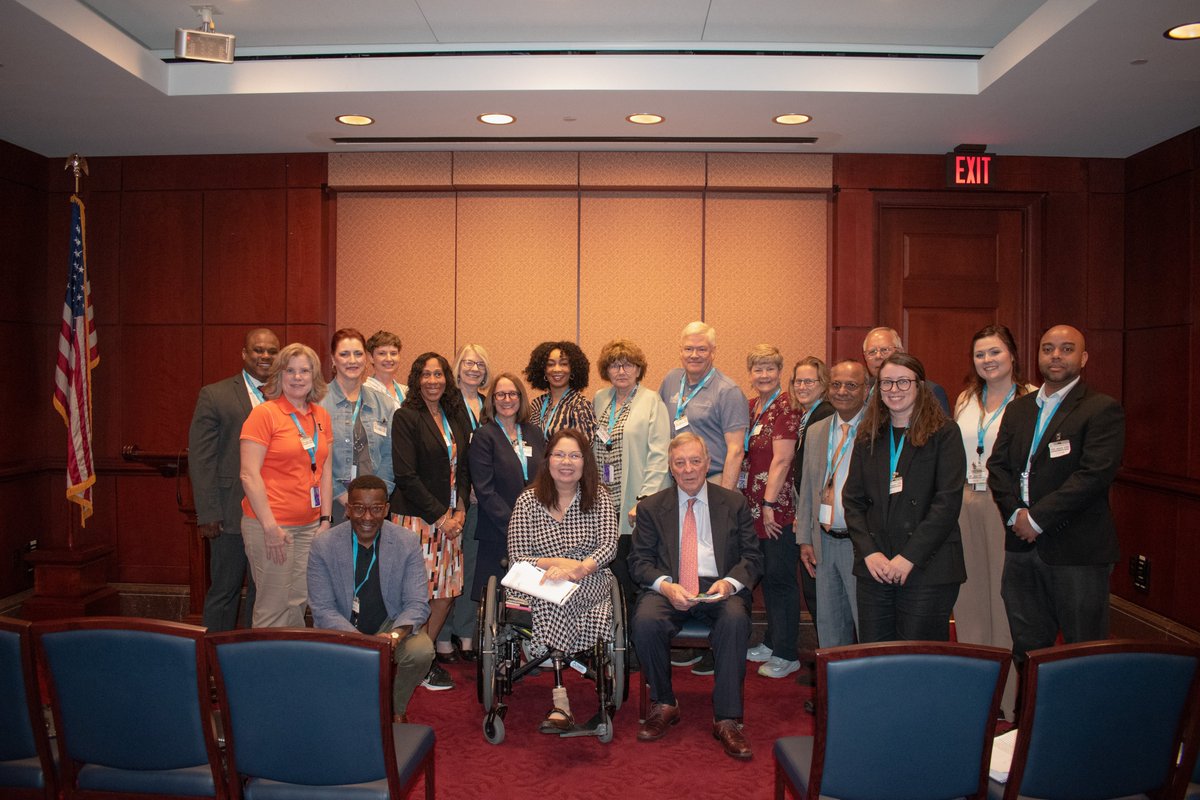 Senator Dick Durbin (@senatordurbin) on Twitter photo .<a href="/SenDuckworth/">Tammy Duckworth</a> and I spoke with members of Champaign County First to discuss priority projects in the region.
I'll continue to push back against the Trump Administration and fight for the federal funding Illinois needs. .<a href="/SenDuckworth/">Tammy Duckworth</a> and I spoke with members of Champaign County First to discuss priority projects in the region.
I'll continue to push back against the Trump Administration and fight for the federal funding Illinois needs.