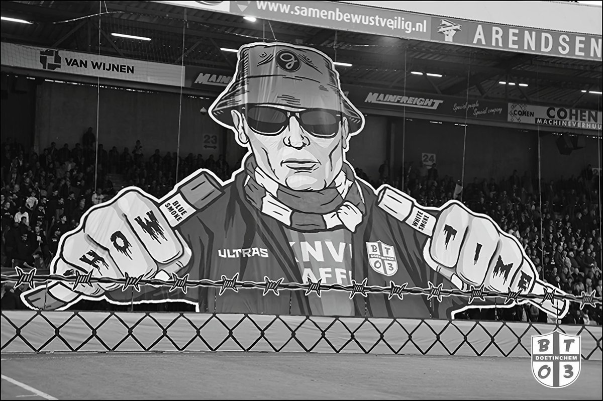 VoetbalUltras's tweet photo. Brigata Tifosi stopt na 21,5 jaar.
De iconische sfeergroep houdt ermee op:
“We doen het met volle overgave, of we doen het niet.”
Een groot verlies voor de Nederlandse supportersscene.

Meer informatie: https://t.co/yCdd78GW0j https://t.co/cmLCnzx4WB