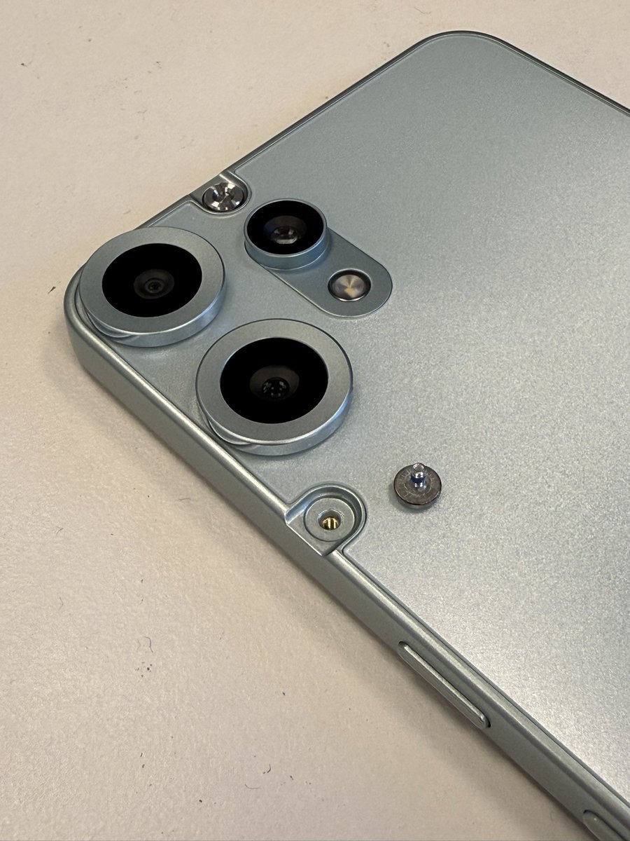 Édouard le Ricque ن tweet media