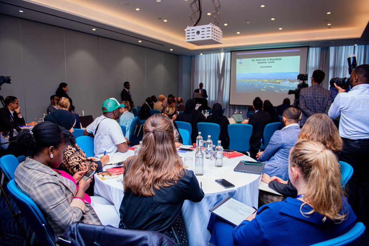Abdirizak Atosh (@abdirizakatosh) on Twitter photo Moderating the Africa Forum side meeting on Displacement regarding the role of the private sector in assisting local IDPs.
<a href="/AfricaForum2025/">Africa Forum on Displacement</a> Moderating the Africa Forum side meeting on Displacement regarding the role of the private sector in assisting local IDPs.
<a href="/AfricaForum2025/">Africa Forum on Displacement</a>