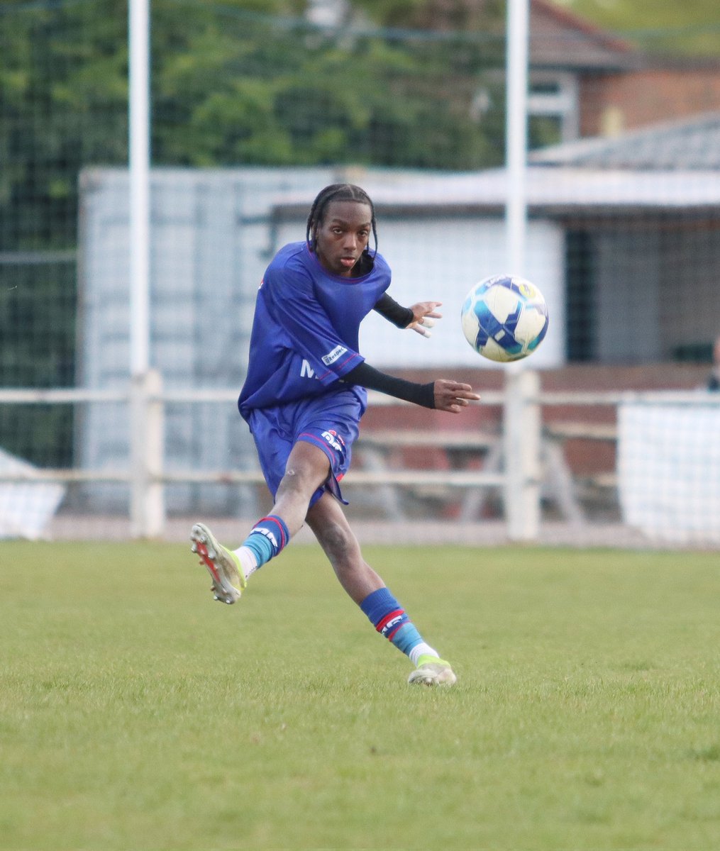 nutmegimages174's tweet image. North Solihull vs Redditch Borough (16/4/25)
Birmingham & District League; Division 2