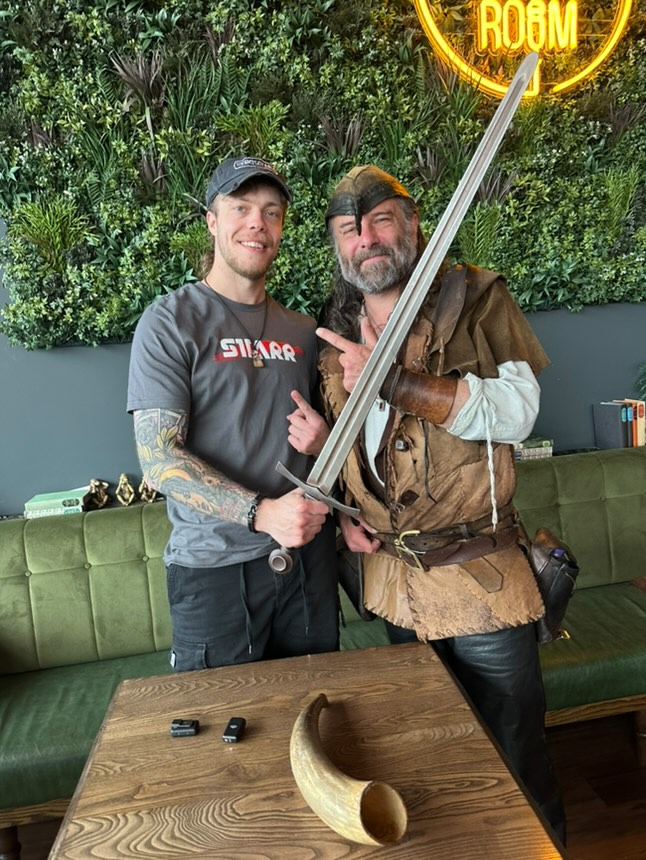 EzekialBone's tweet image. Hidden away from general eyes in VIP lounge @nottinghamarena plans are being laid for the @bigtattoomeltdown 24 + 25 May ☠️ A different side to #Robinhood will be hosting this huge #tattooart #tattooartist event 🎙️ Join us on the boneyard!💀@starrtattoo @VisitNotts @No1tingham