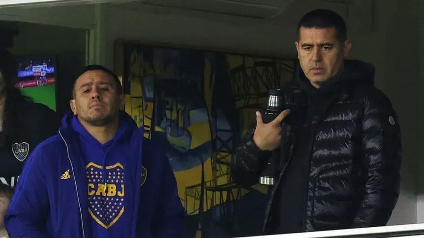 El PRINCIPAL PROBLEMA de Boca no es su Presidente.

Es su hermano.

ROMÁN, RODEATE CON GENTE QUE SEPA DE FUBOL.
