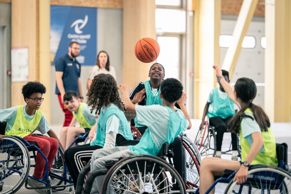 📢Ce matin, P.Pichery a officiellement lancé la 2ᵉ édition des Jeux de l’Aube, aux côtés de B.Pellerin, pdt UNSS Aube.

190 collégiens participeront chaque année à des épreuves sportives, jusqu’à une grande semaine d’olympiades au printemps 2028.